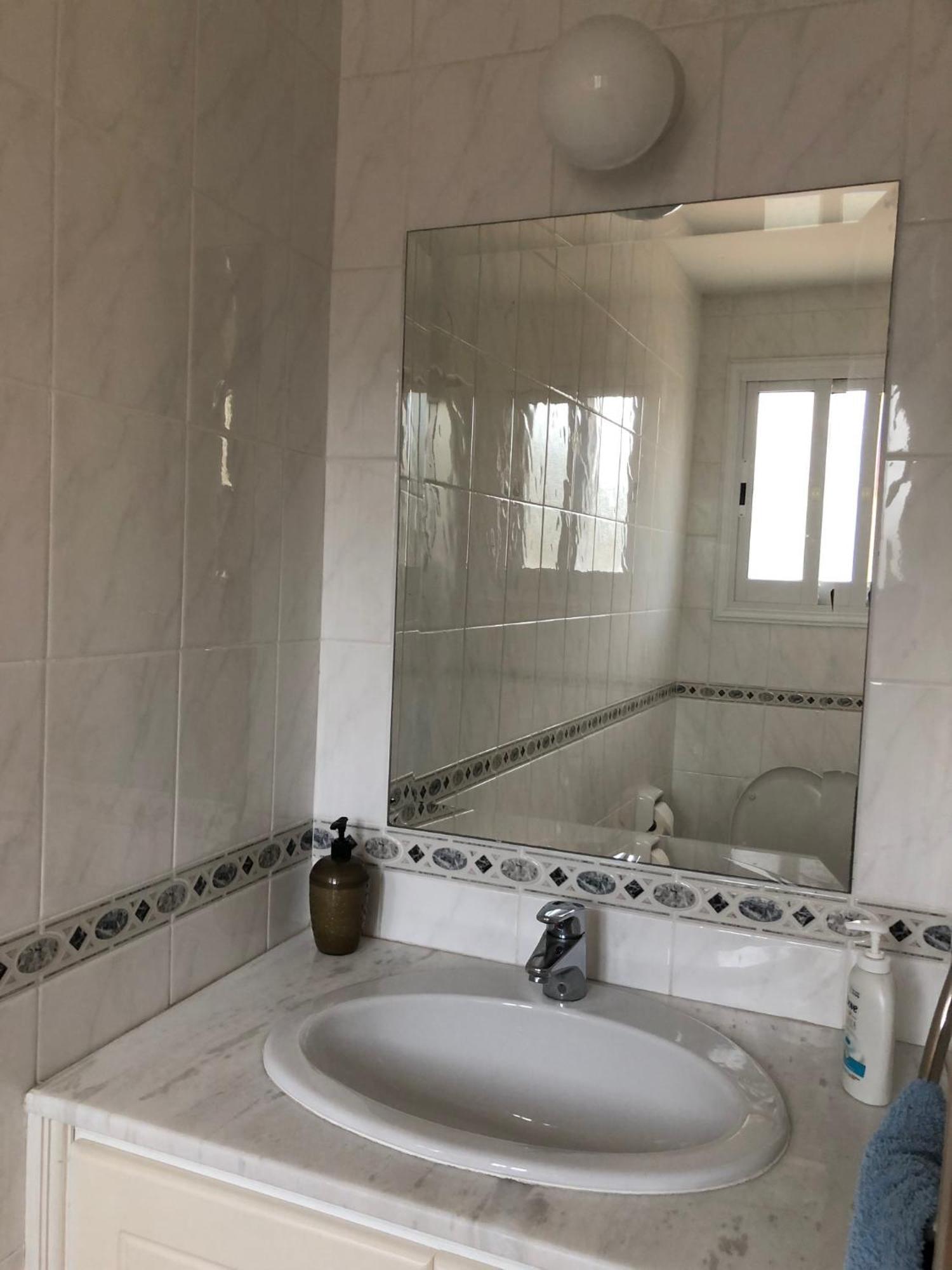 Regina Gardens - Spacious 3 Bed, 2 Bath Maisonette Paphos Exteriör bild