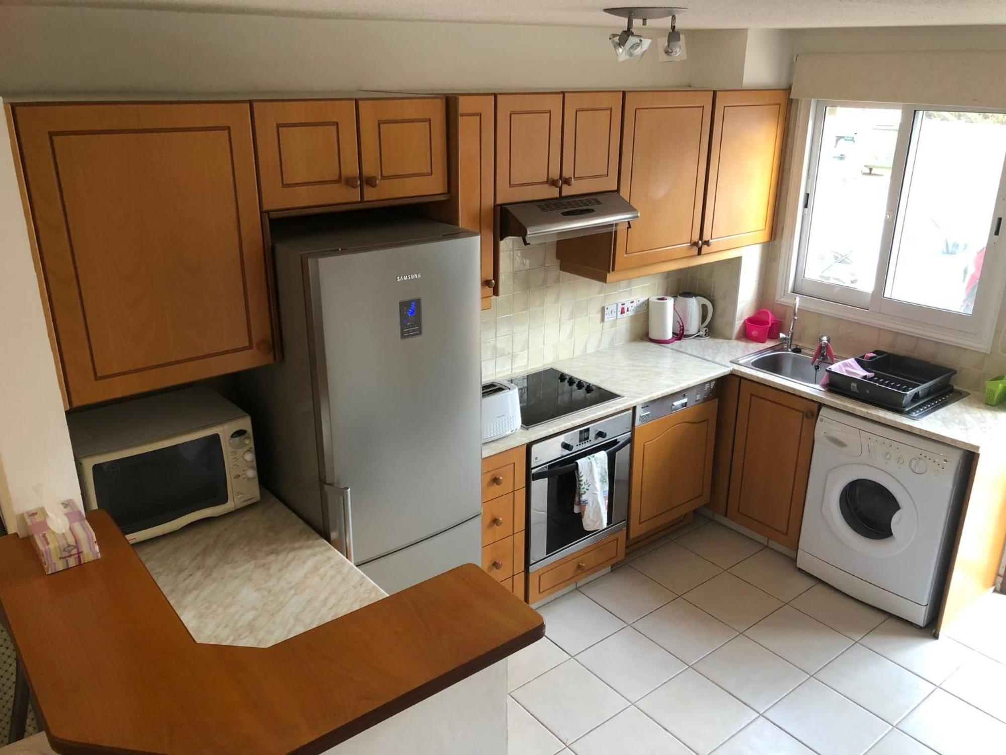 Regina Gardens - Spacious 3 Bed, 2 Bath Maisonette Paphos Exteriör bild